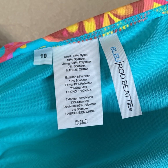 Bleu Rod Beattie bikini set women’s 10 new never worn flowers tropical - Picture 7 of 9